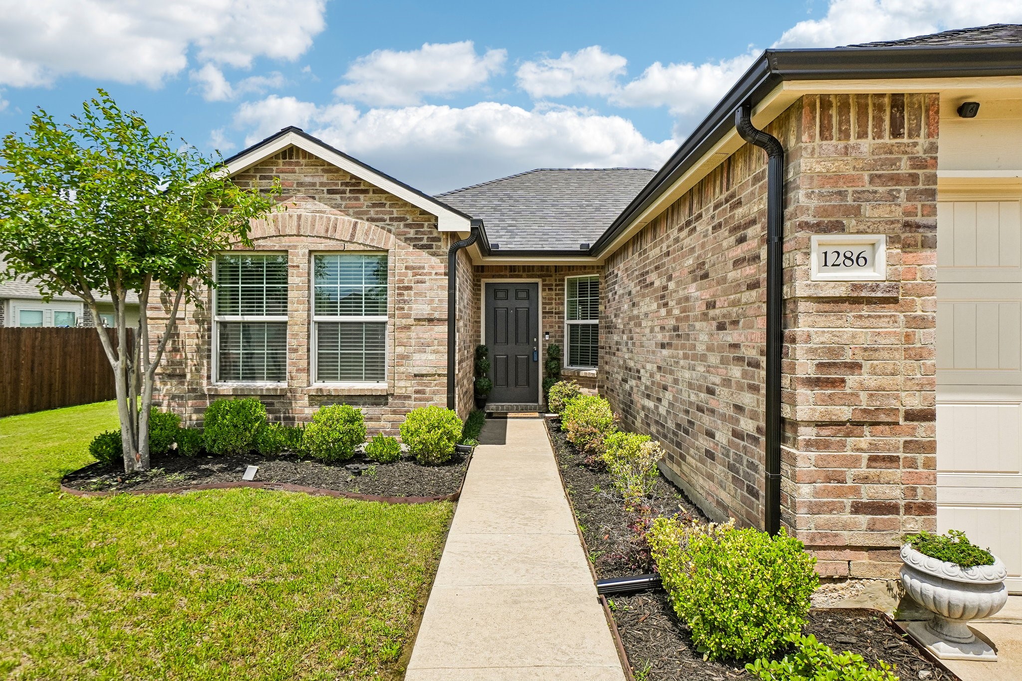 1286 Wysteria Lane Burleson TX 76028