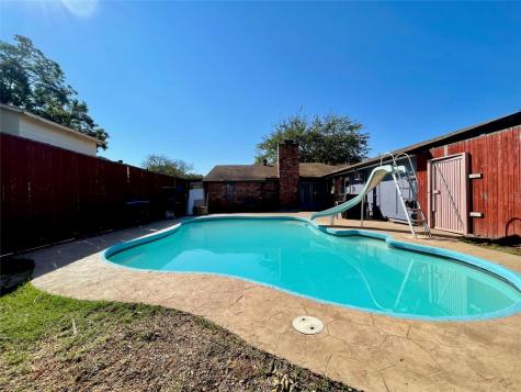 1713 Glouchester Drive Garland TX 75044