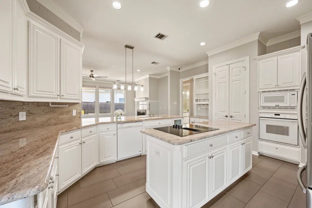 24 W Hillside Place Trophy Club TX 76262