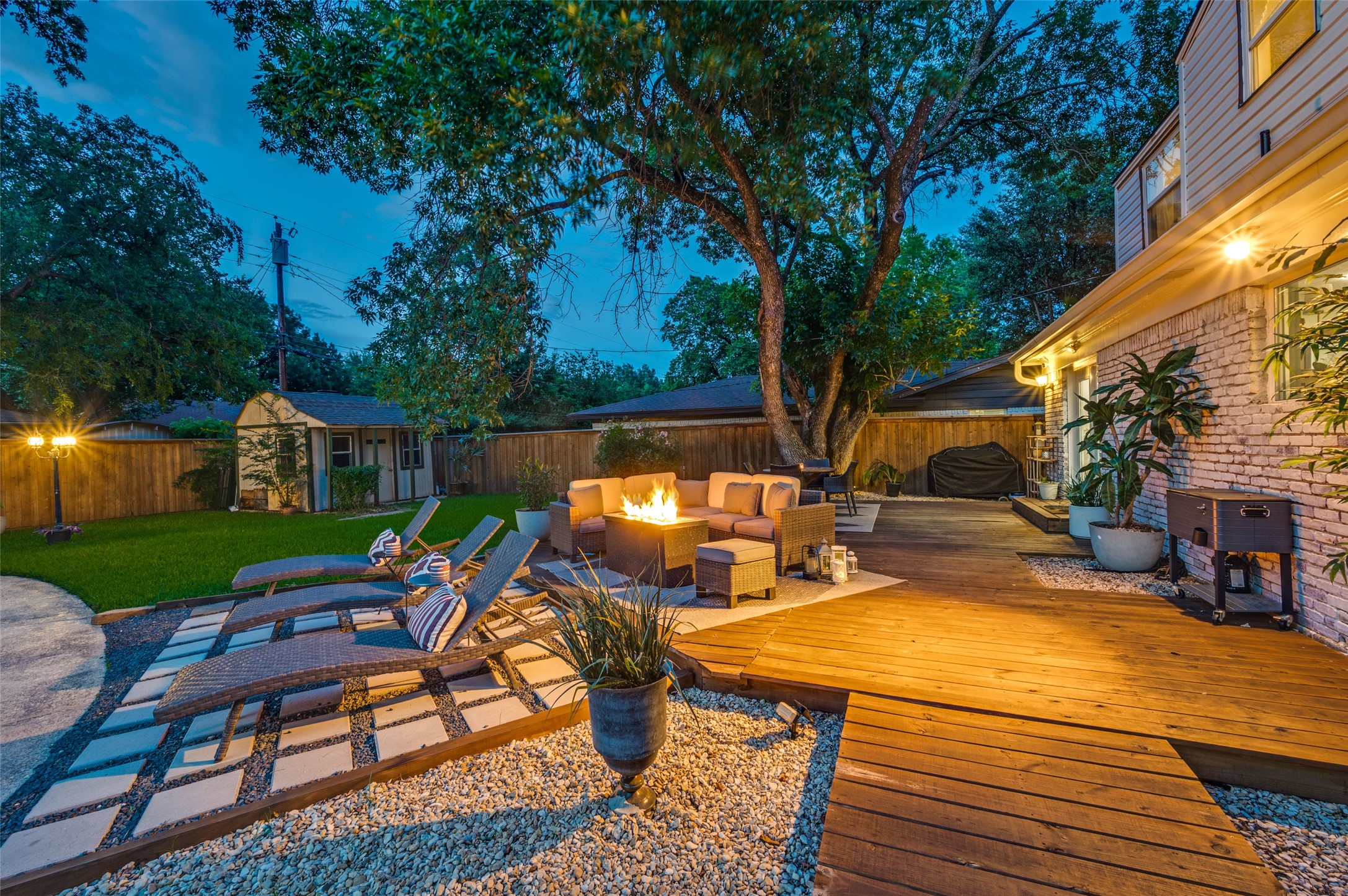 2969 Selma Lane Farmers Branch TX 75234