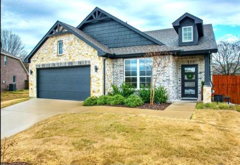 701 Ascot Court Ennis TX 75119