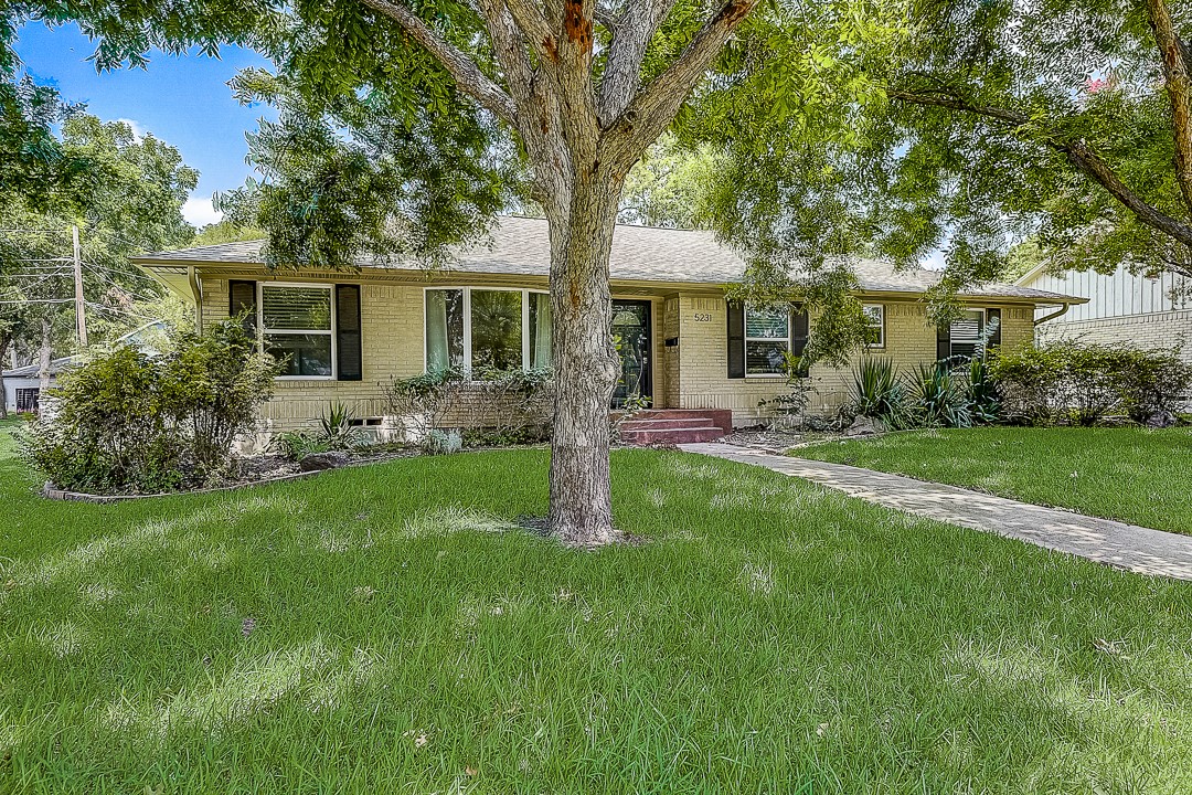5231 Ponderosa Way Dallas TX 75227