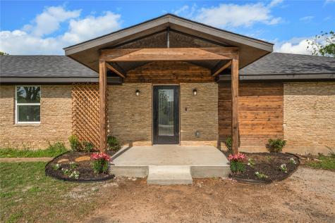 1265 Houston Street N Lorena TX 76655