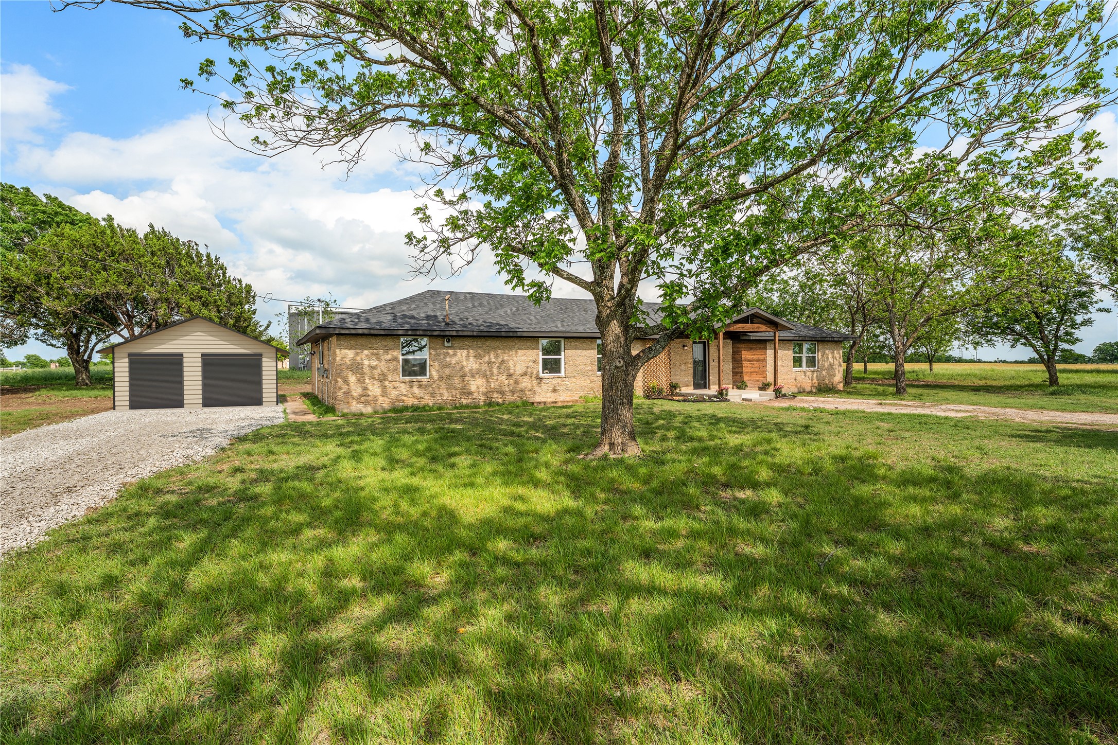 1265 Houston Street N Lorena TX 76655
