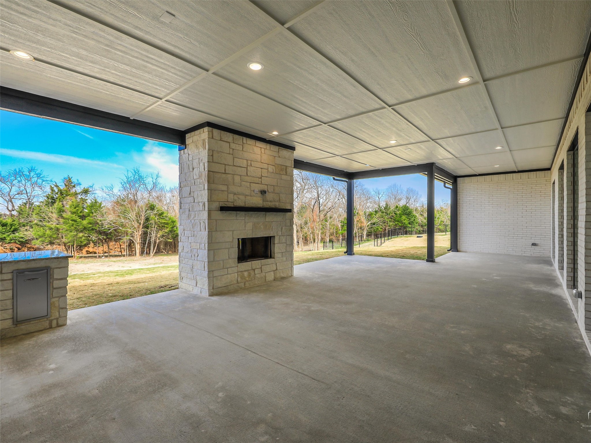 209 Avery Lane Gunter TX 75058