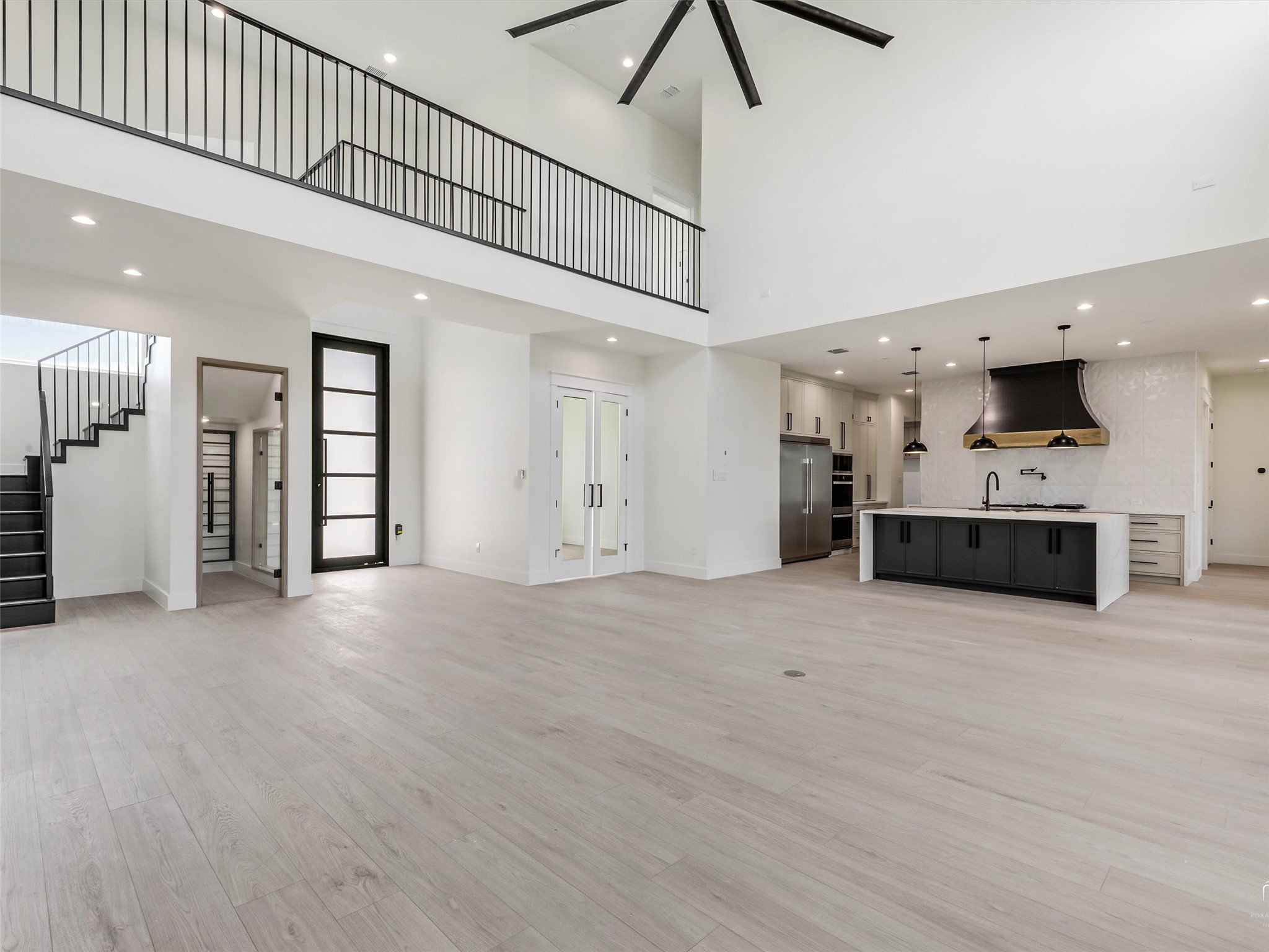 209 Avery Lane Gunter TX 75058