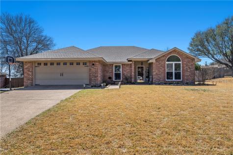 256 Cross Country Drive Hewitt TX 76643