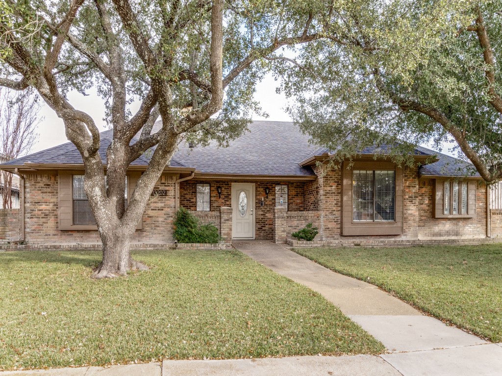 13202 Fall Manor Drive Dallas TX 75243