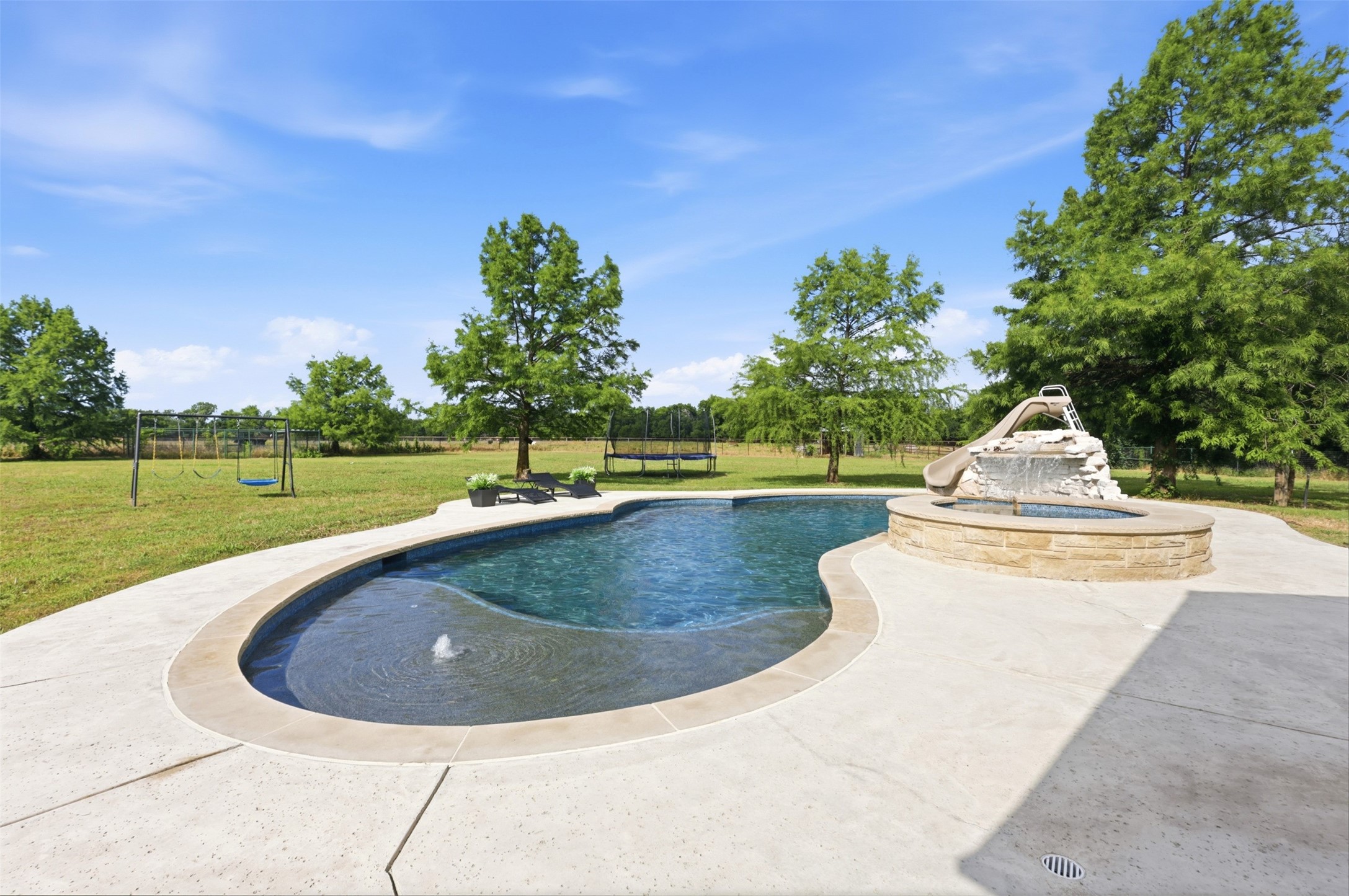 9390 Lakeridge Drive Princeton TX 75407