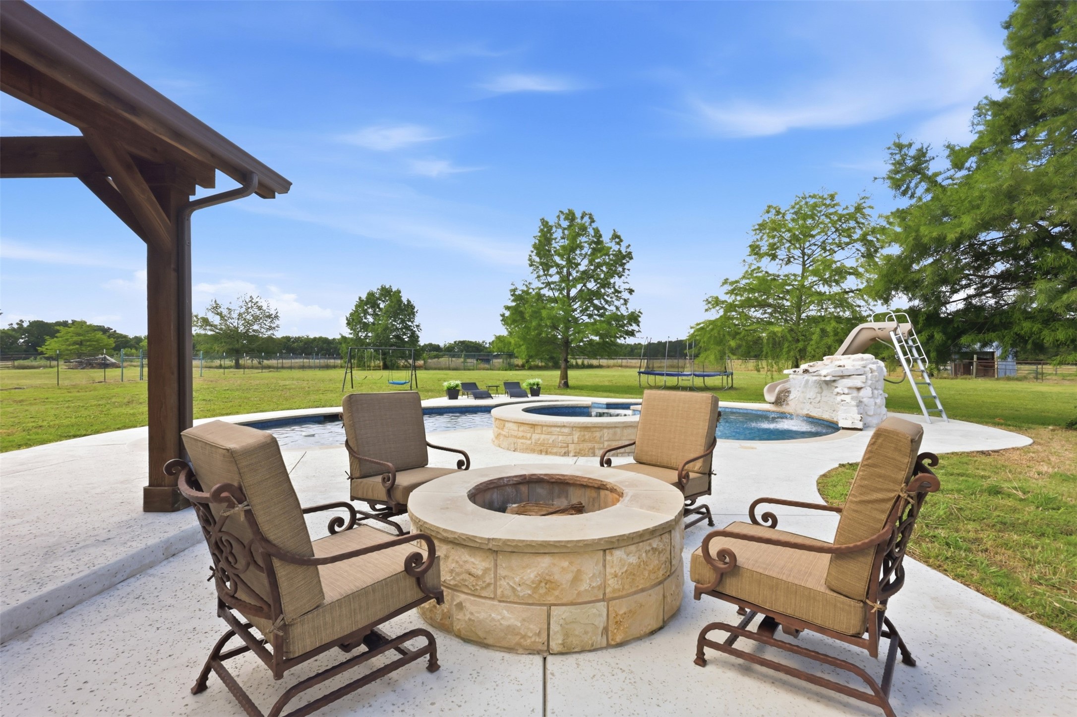 9390 Lakeridge Drive Princeton TX 75407