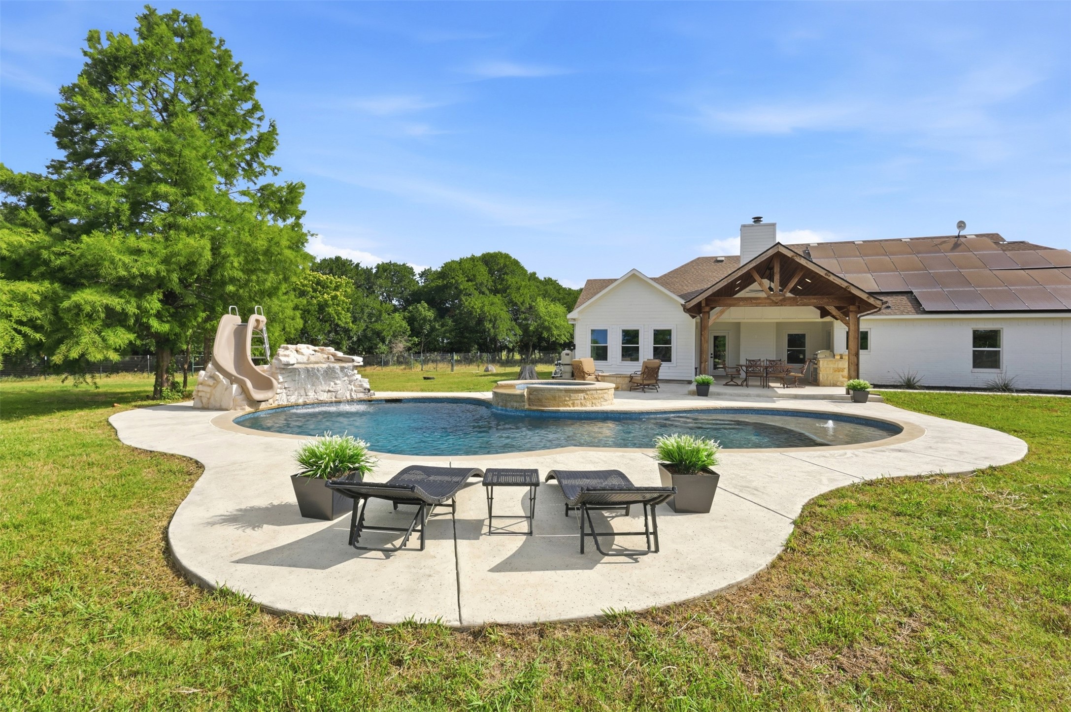 9390 Lakeridge Drive Princeton TX 75407