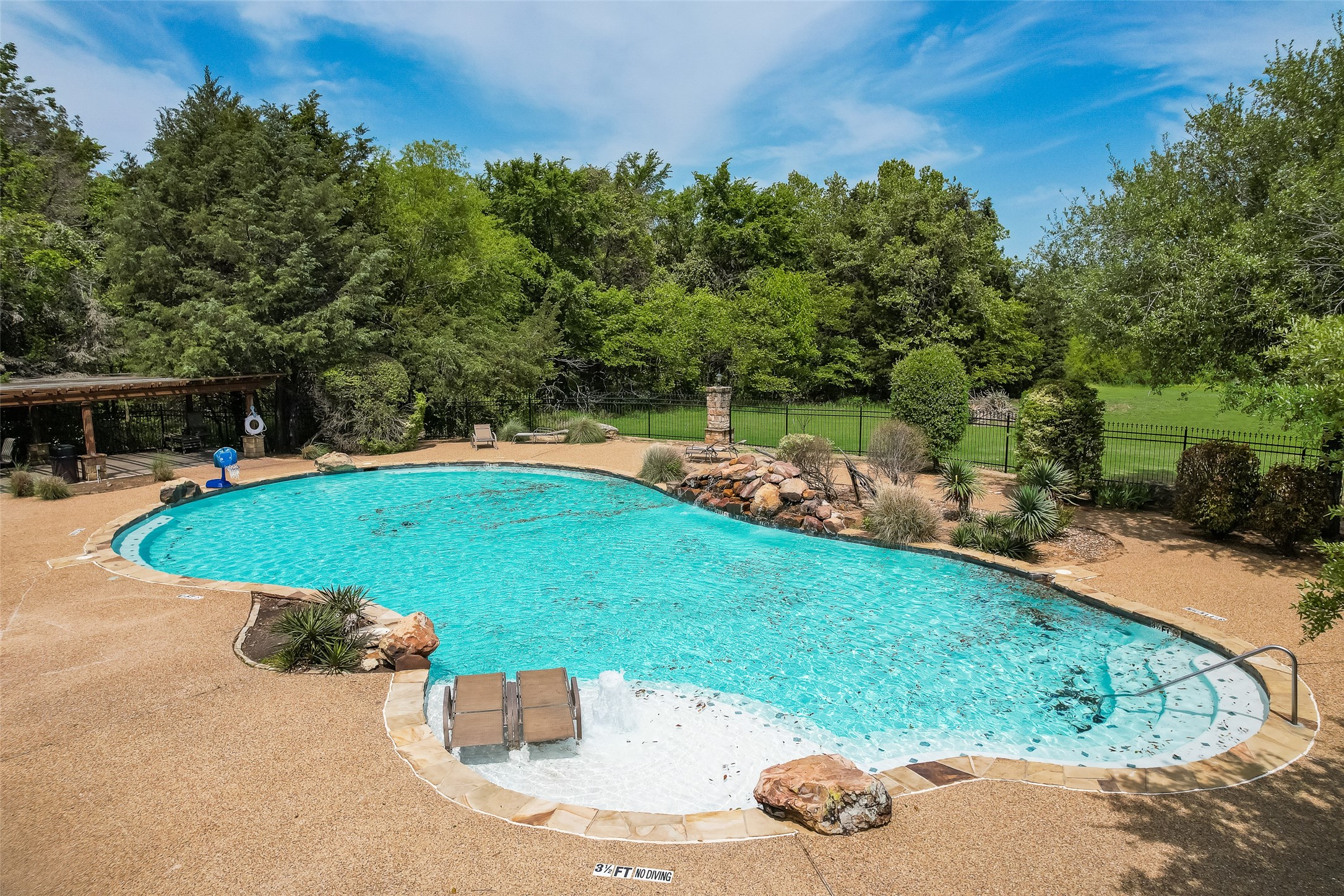 1044 Encino Court Wills Point TX 75169