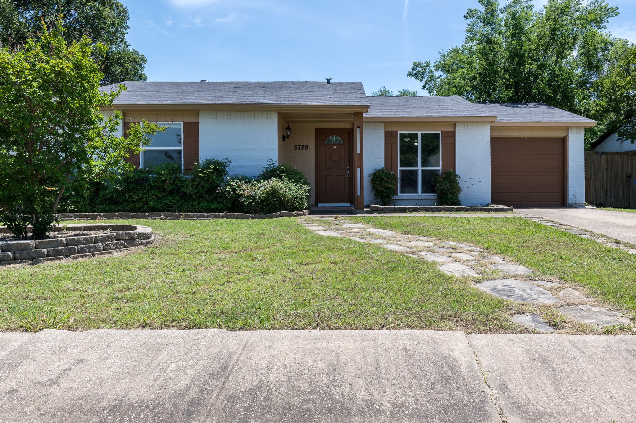 5728 Pearce Street The Colony TX 75056