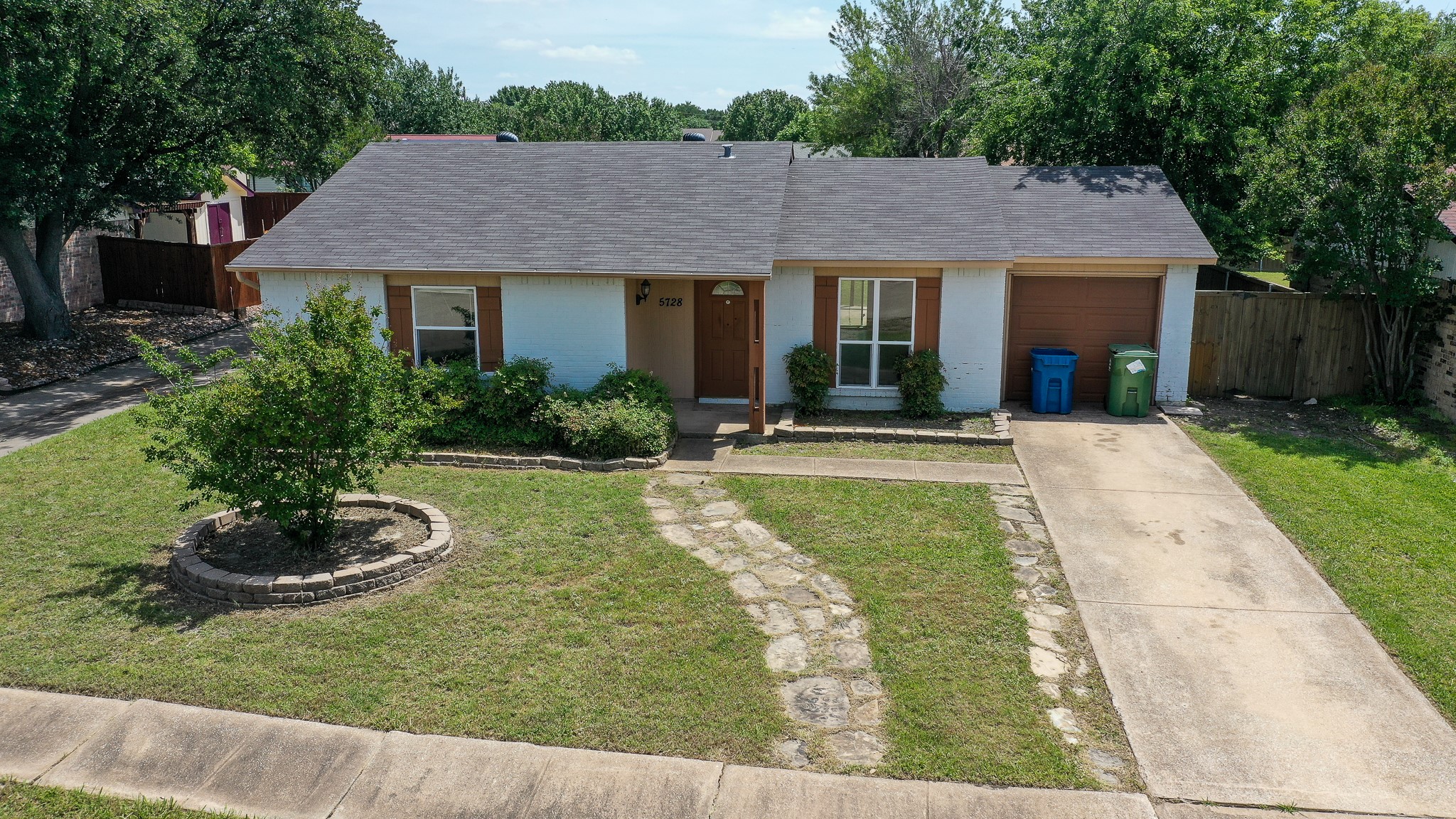 5728 Pearce Street The Colony TX 75056