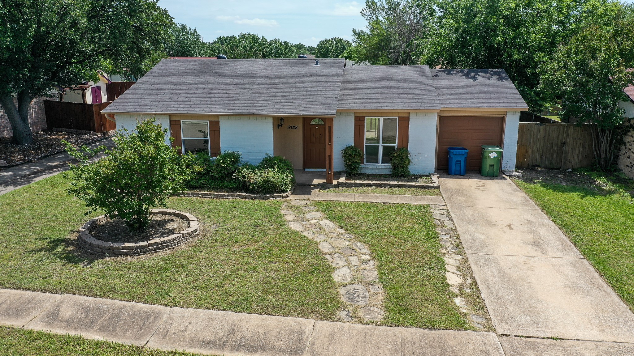 5728 Pearce Street The Colony TX 75056