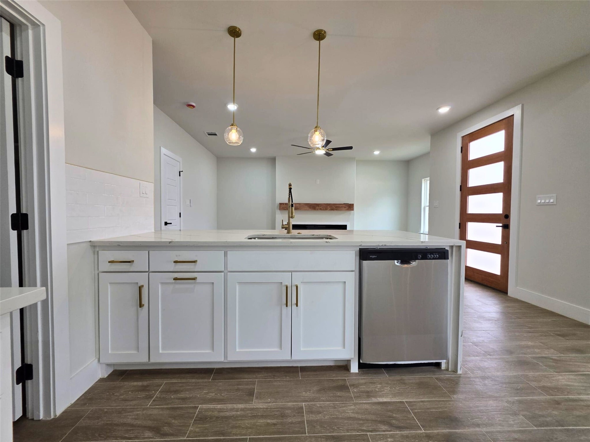 2507 Lakeridge Drive Granbury TX 76048