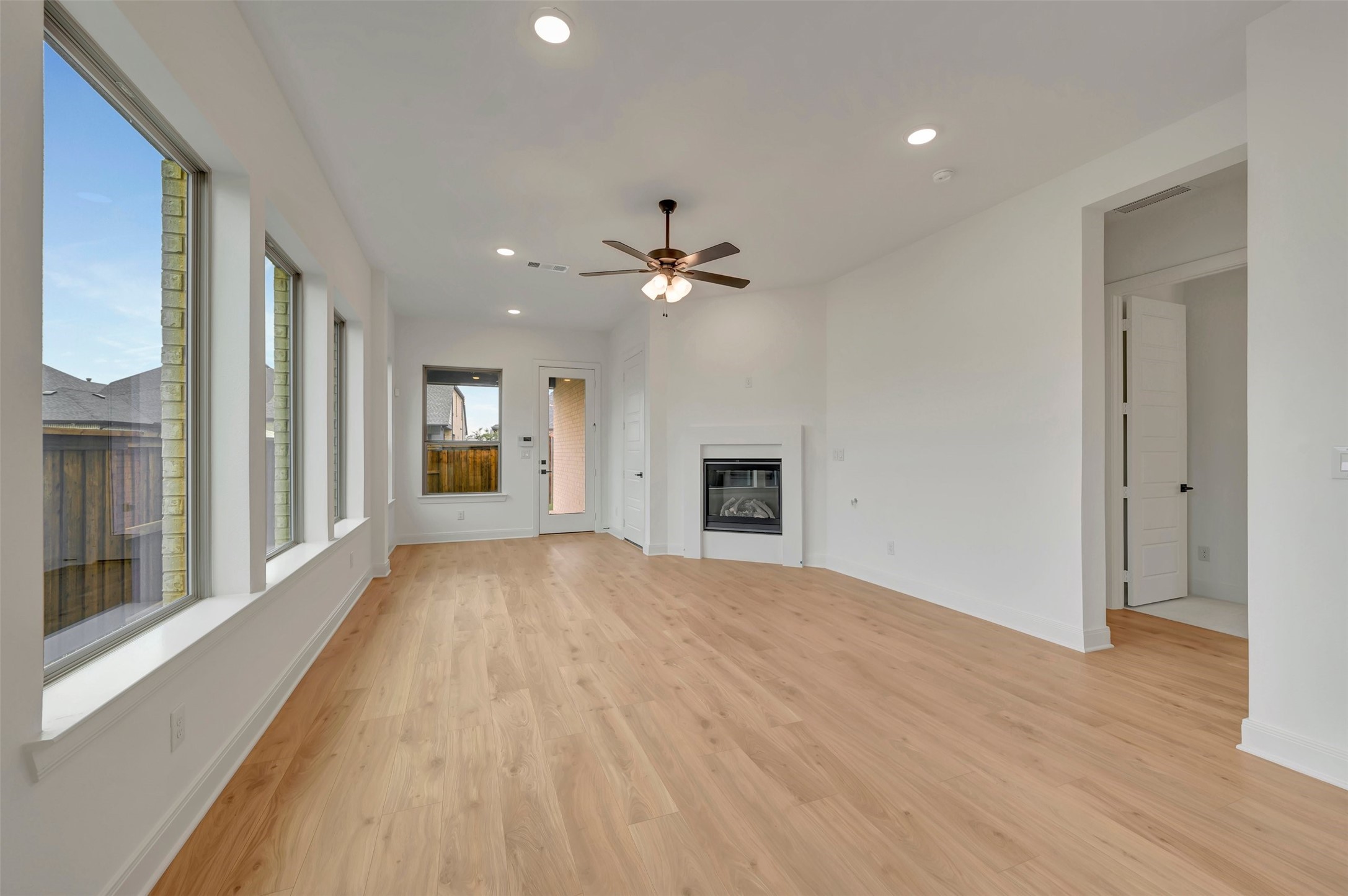 1856 Lightner Road Van Alstyne TX 75495