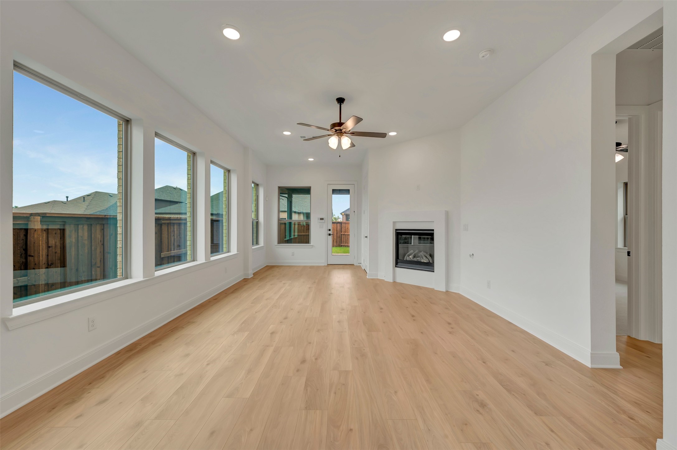 1856 Lightner Road Van Alstyne TX 75495