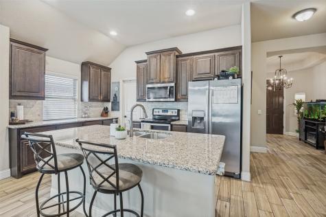 516 Lakeview Drive Alvarado TX 76009