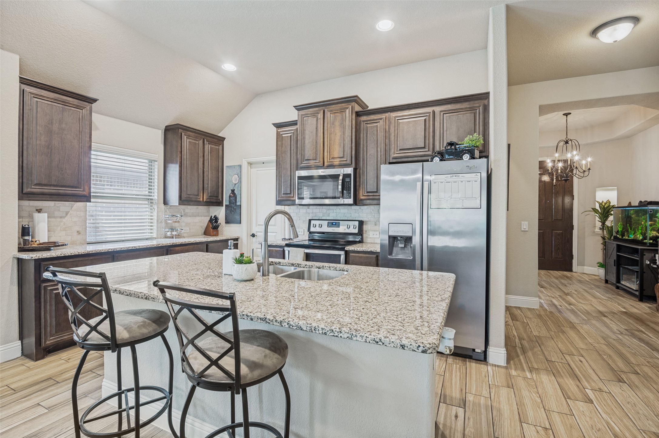 516 Lakeview Drive Alvarado TX 76009