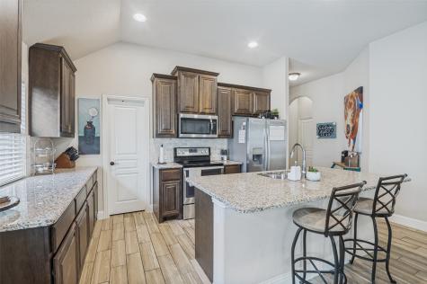 516 Lakeview Drive Alvarado TX 76009
