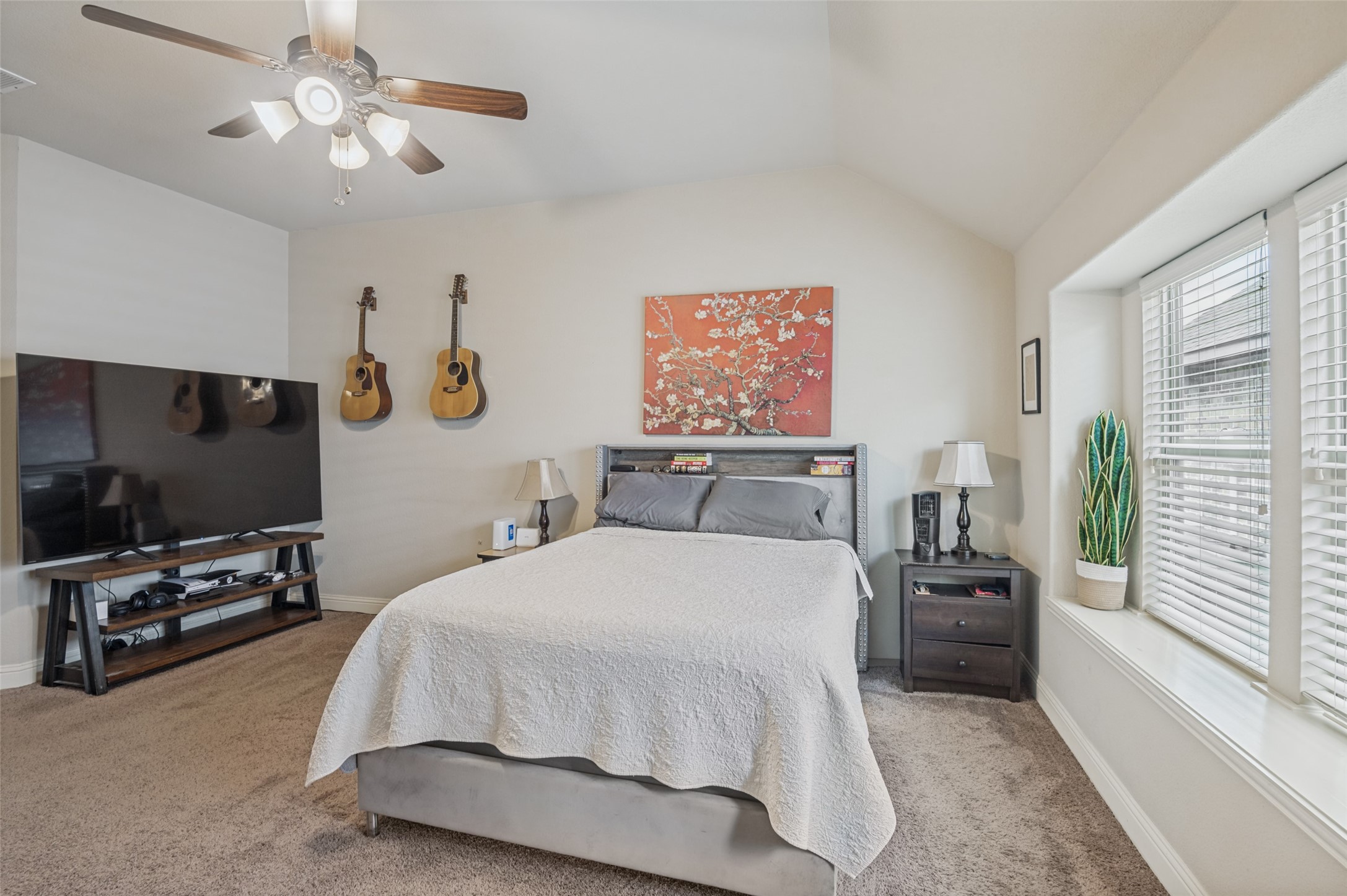 516 Lakeview Drive Alvarado TX 76009