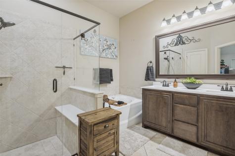 516 Lakeview Drive Alvarado TX 76009