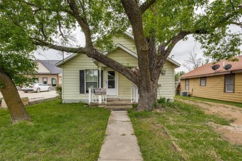 205 W Main Street Gunter TX 75058