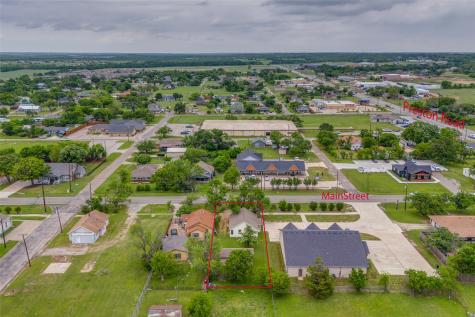 205 W Main Street Gunter TX 75058