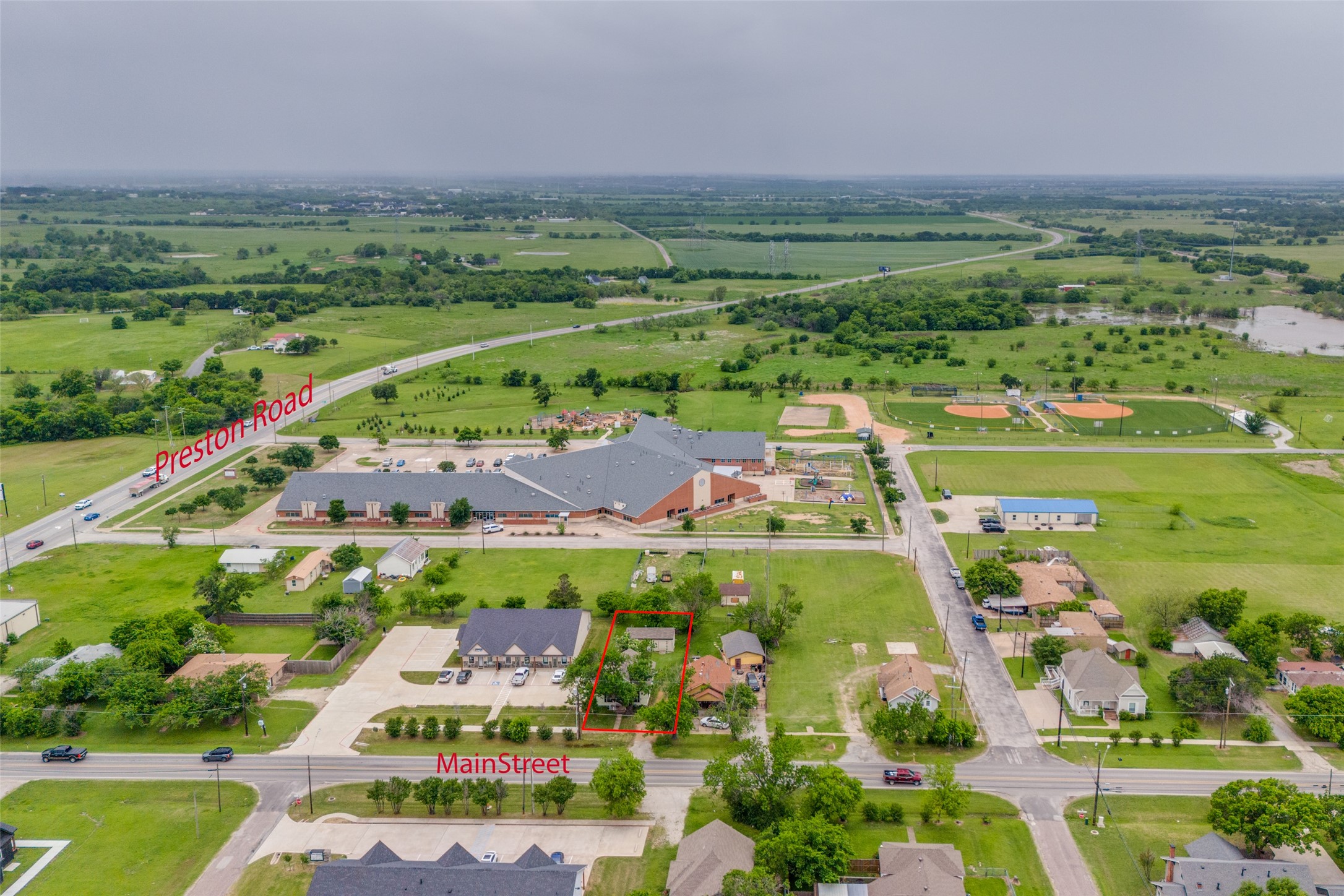 205 W Main Street Gunter TX 75058