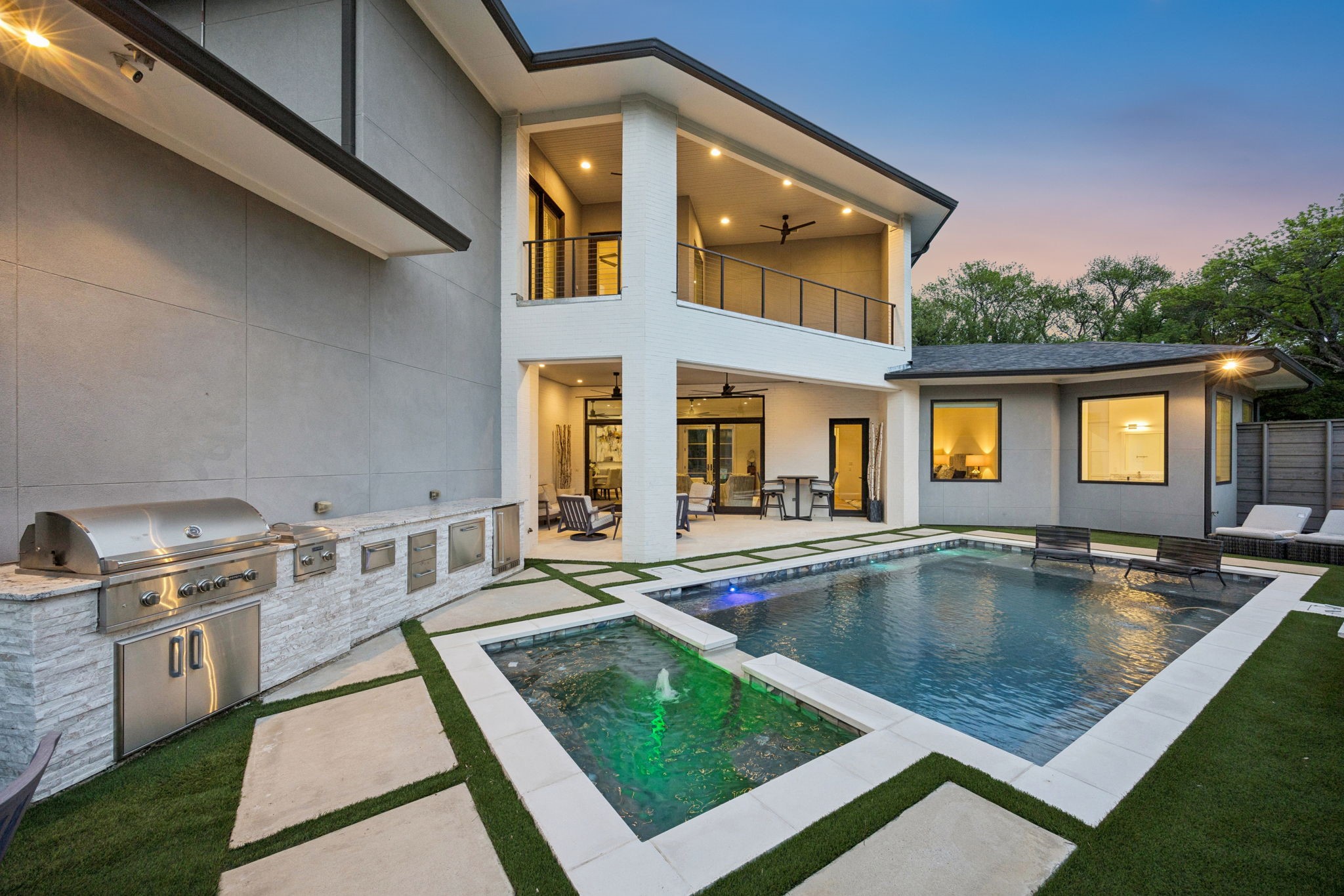 11123 W Ricks Circle Dallas TX 75230