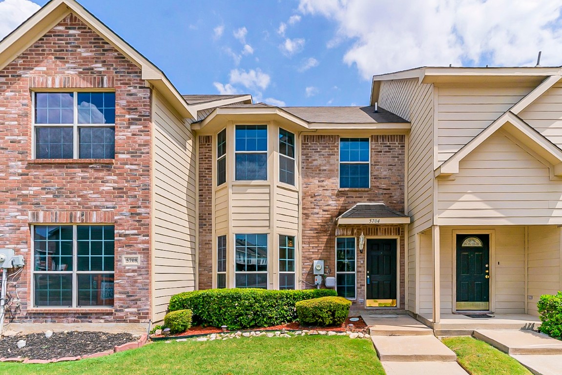 5704 Giddyup Lane Fort Worth TX 76179