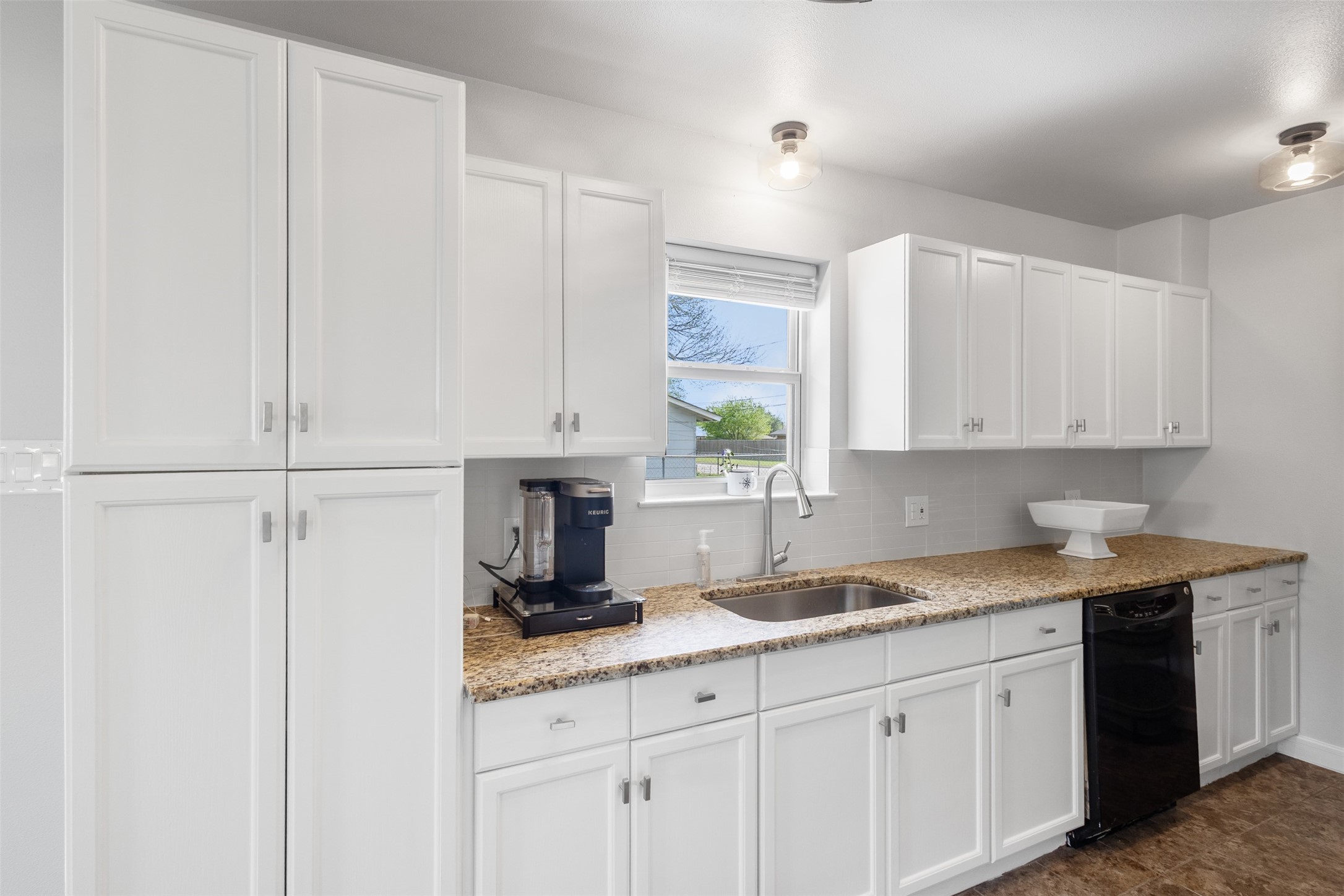 610 S 10th Street Sanger TX 76266