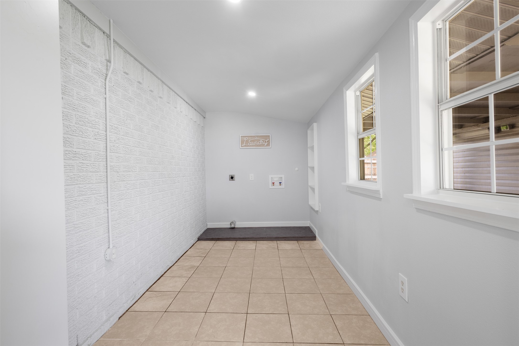 610 S 10th Street Sanger TX 76266