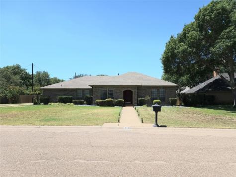 606 Rockdale Road Cleburne TX 76033