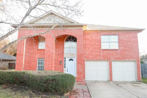 1720 Wren Drive Mansfield TX 76063