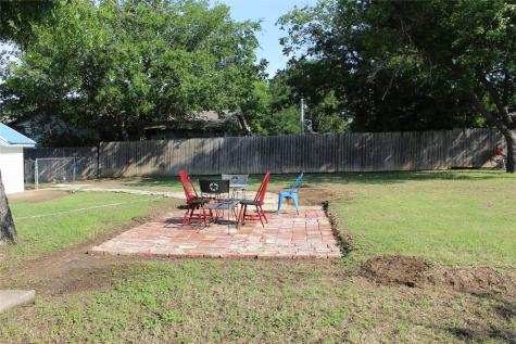 303 S Lennox Street Stephenville TX 76401