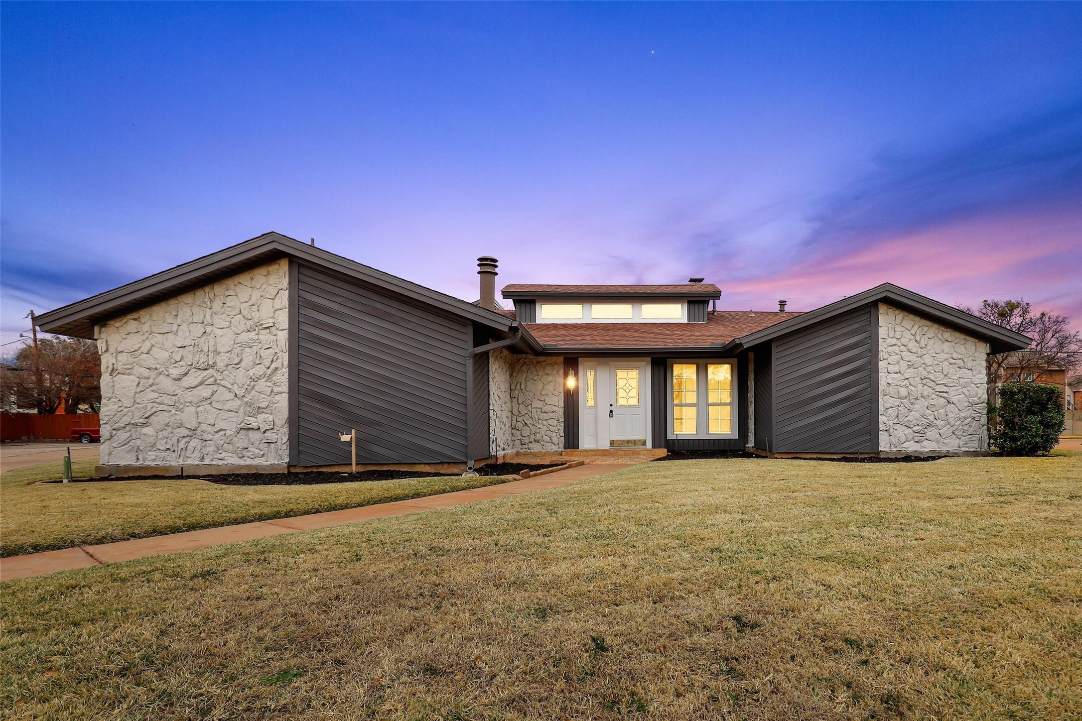 3925 Greenhills Court W Irving TX 75038