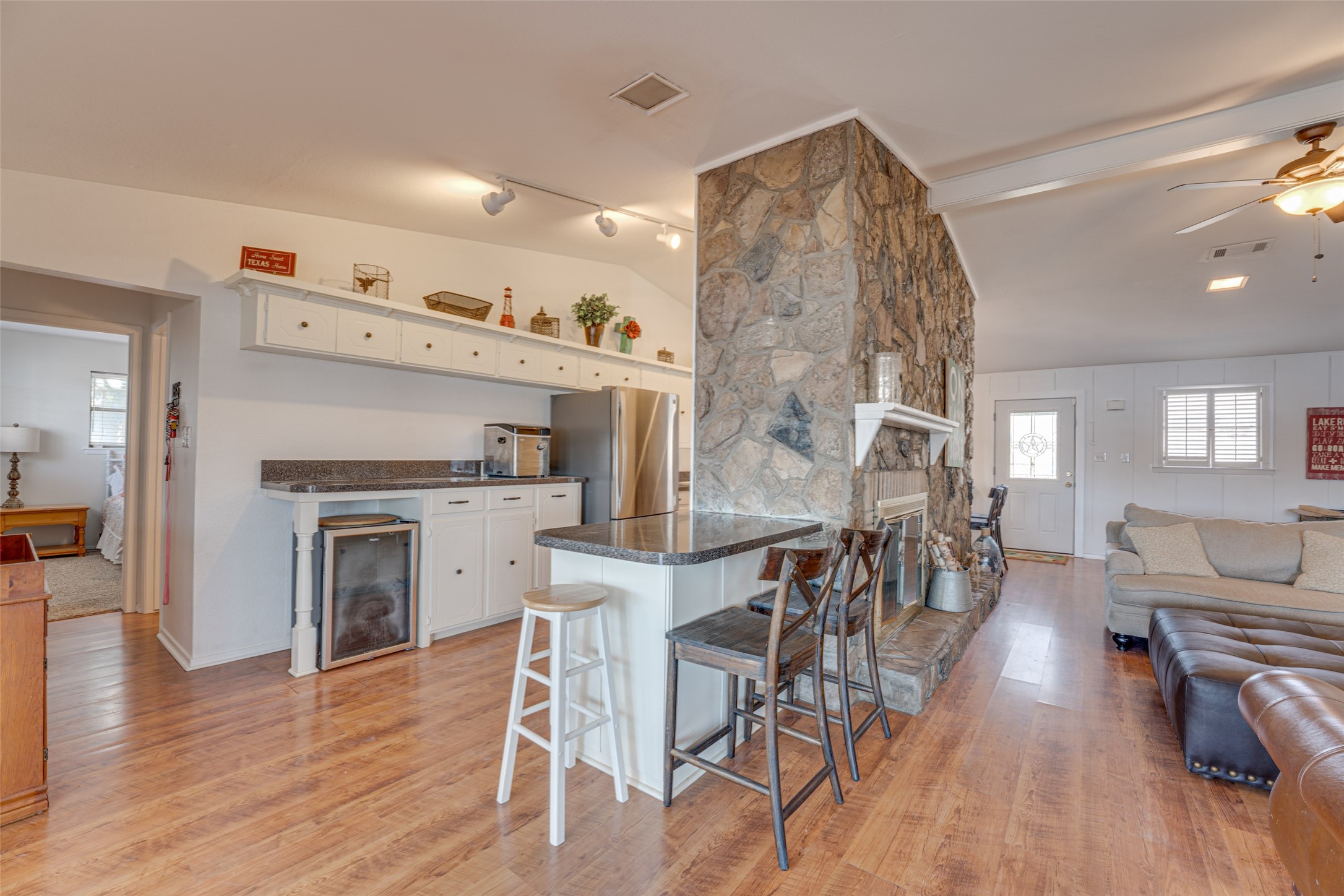 113 Crestwood Circle Enchanted Oaks TX 75156