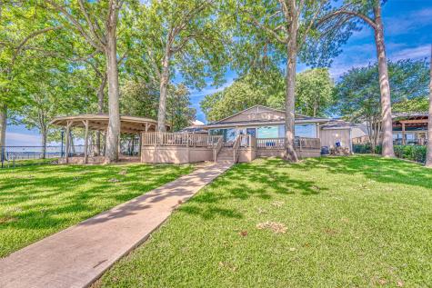 113 Crestwood Circle Enchanted Oaks TX 75156