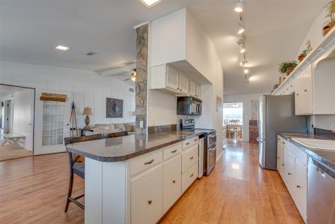 113 Crestwood Circle Enchanted Oaks TX 75156