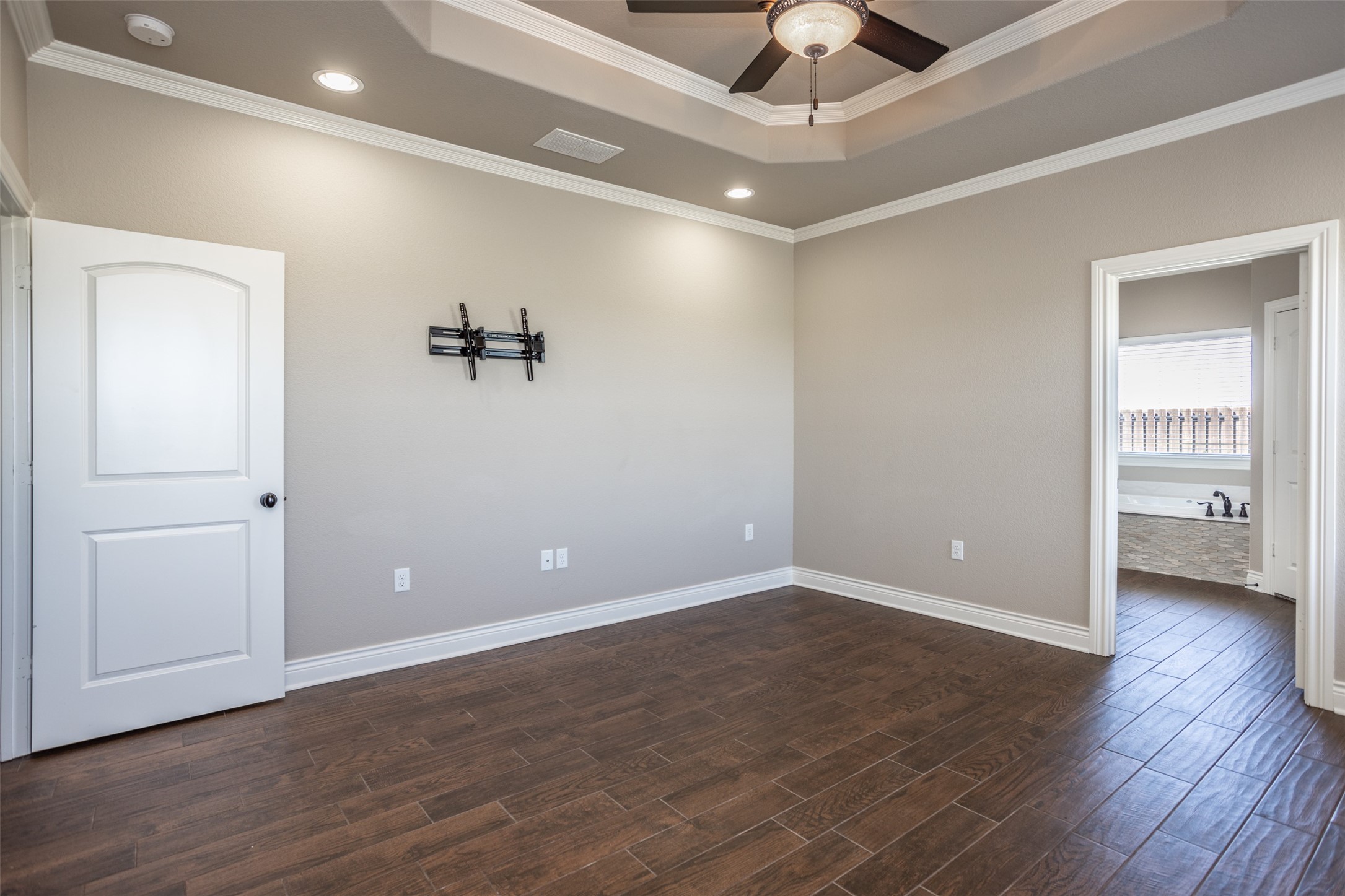 2008 Stanford Drive Gainesville TX 76240