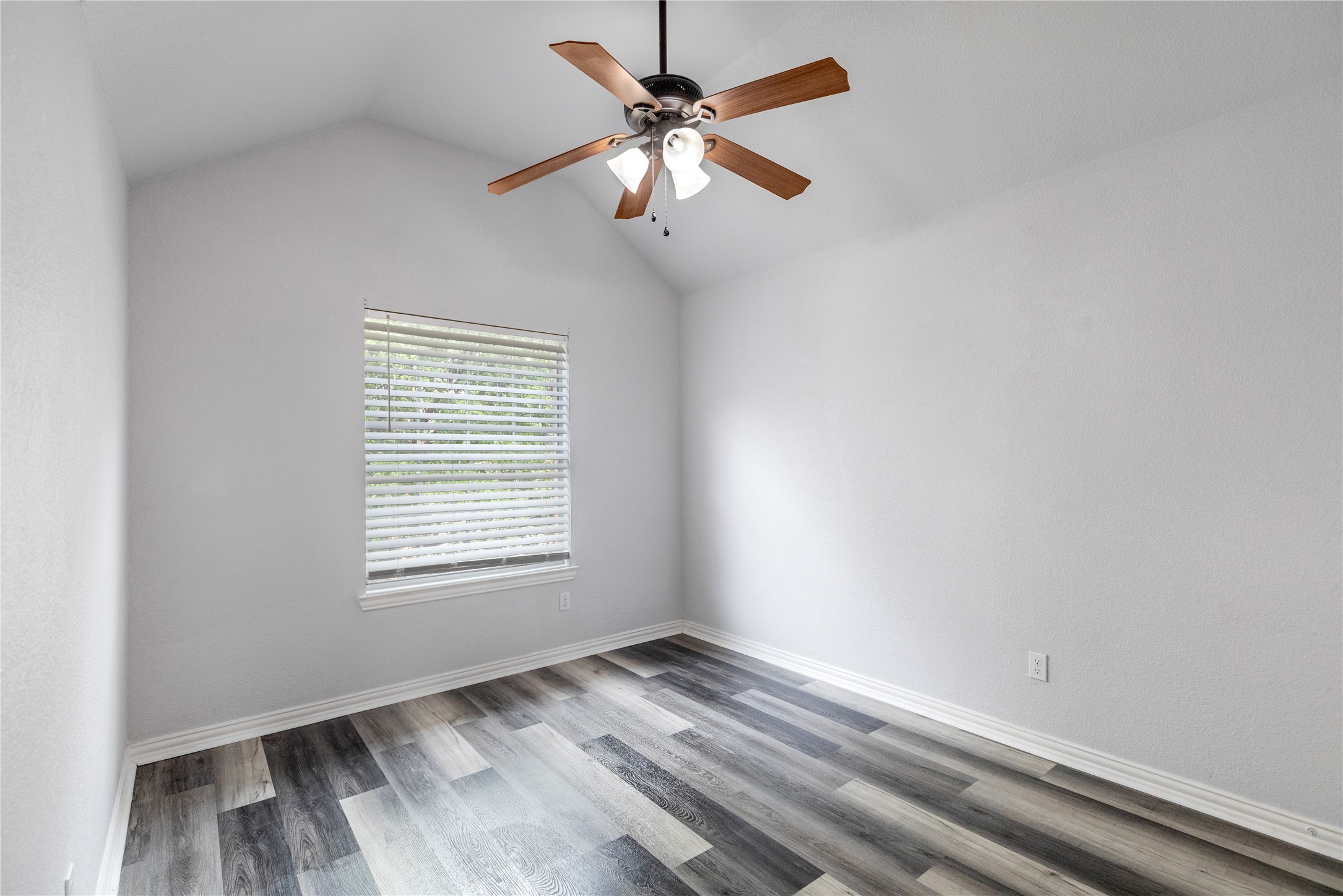 4952 Paddock Drive Fort Worth TX 76244