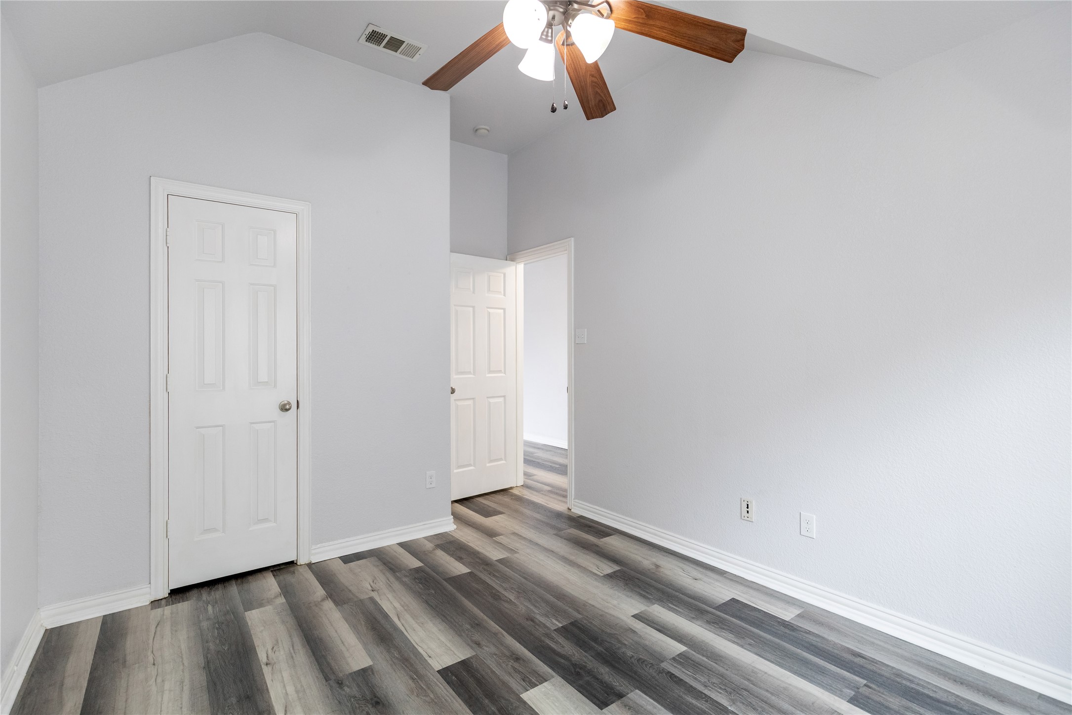 4952 Paddock Drive Fort Worth TX 76244