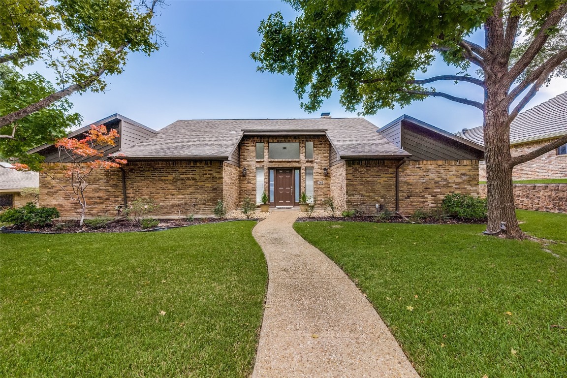 8915 Gunnison Drive Dallas TX 75231