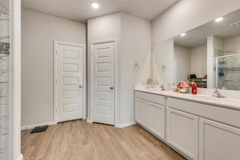 1316 Fox Glen Trail Crowley TX 76036