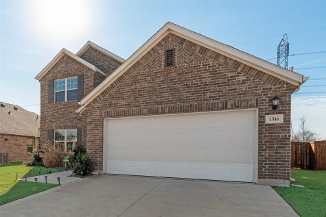 1316 Fox Glen Trail Crowley TX 76036