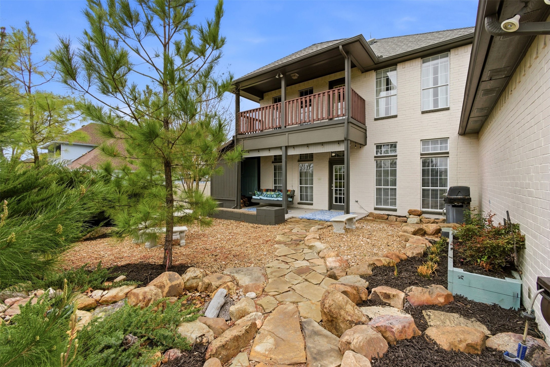 906 Valley View Avenue Red Oak TX 75154