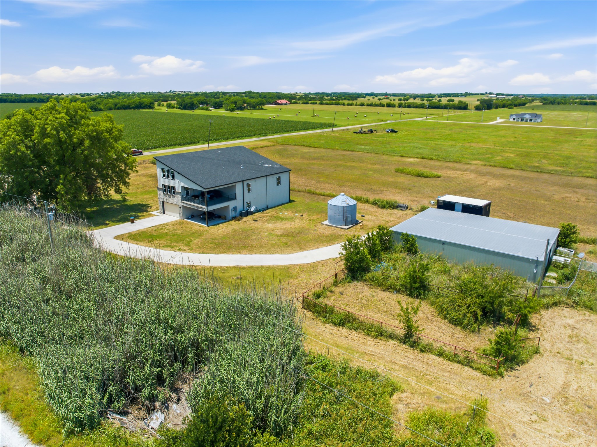 1614 County Road 1227 Cleburne TX 76033