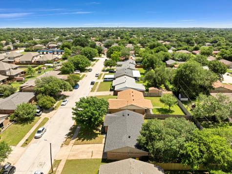 6028 Herschel Drive Watauga TX 76148